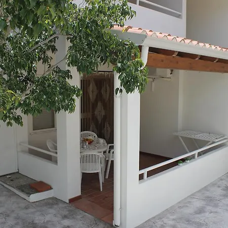 Le Mimose Apartment *