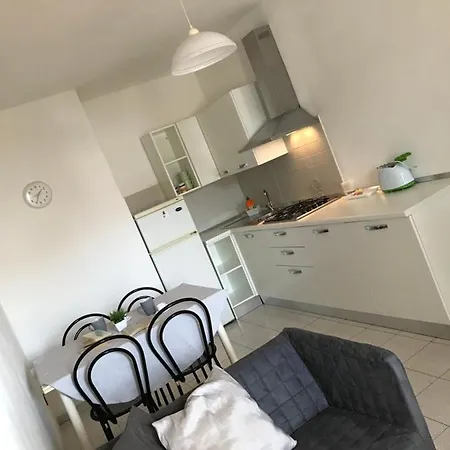 Le Mimose 公寓 圣玛丽亚纳瓦雷