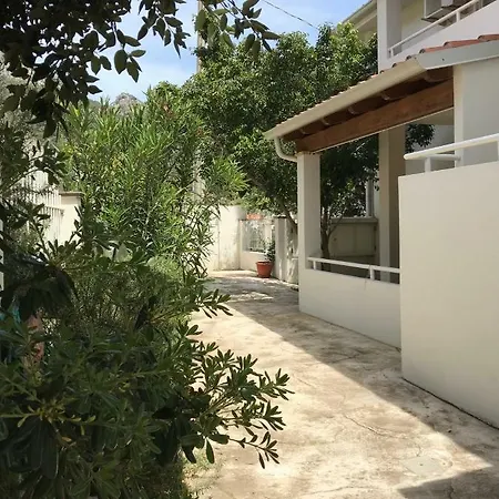 公寓 Le Mimose 圣玛丽亚纳瓦雷